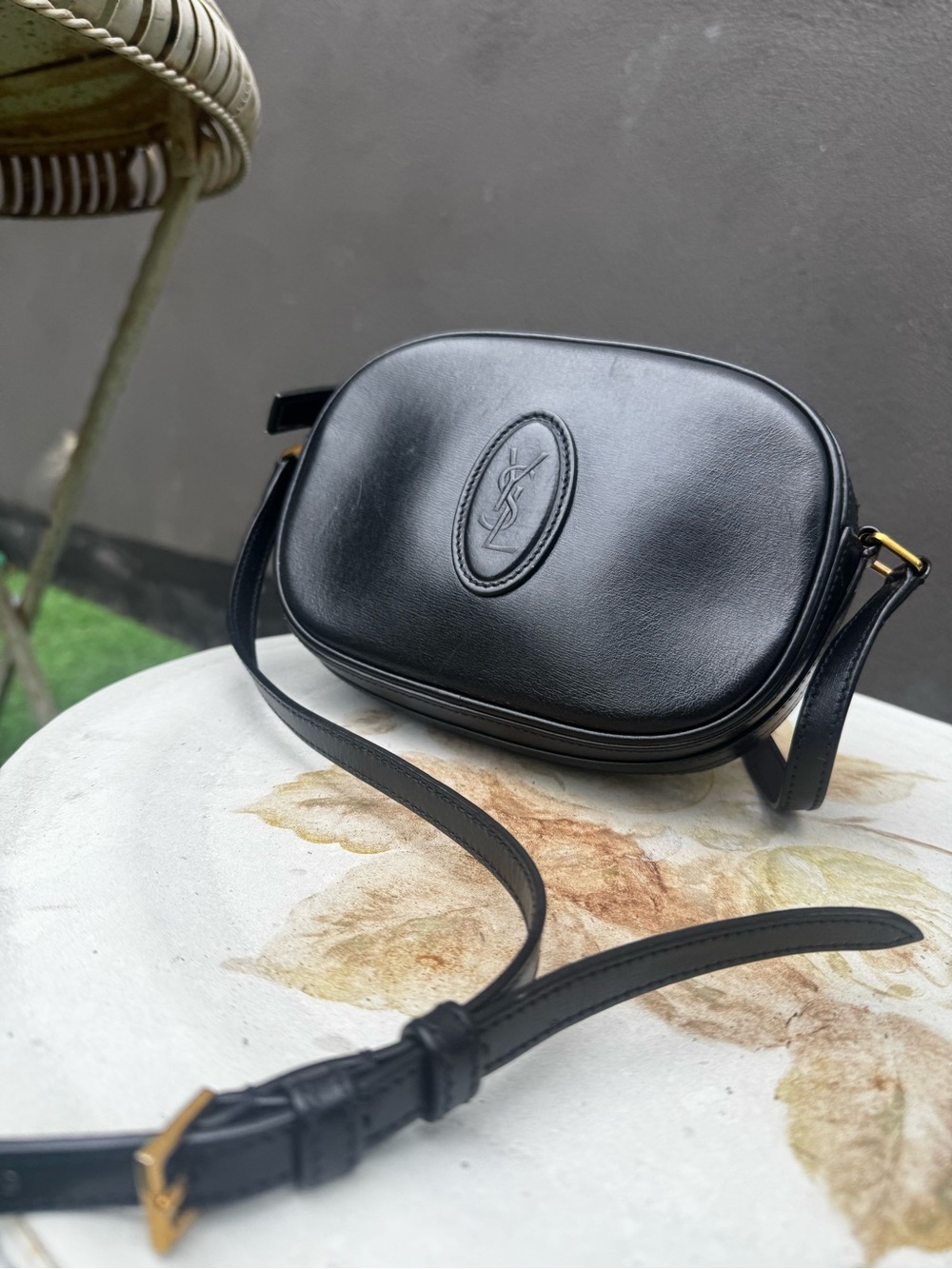YSL Le 61 Camera Bag – Black Leather – Very Good Condition